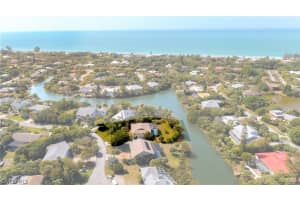 673 E Rocks Dr, Sanibel, FL 33957, Sold 01/16/18