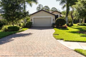 7782 Bucks Run Dr, Naples, FL 34120, Sold 05/31/17