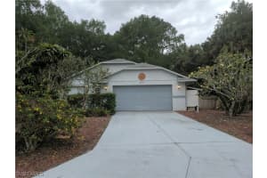 4061 Seaoats Ln, Naples, FL 34112, Sold 11/01/17