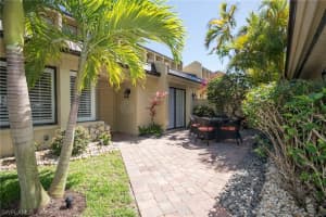 142 Bears Paw Trail, Naples, FL 34105, Sold 06/30/17