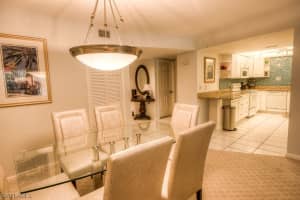 509 Roma Ct, Naples, FL 34110, Sold 11/02/17
