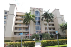 15210 Portside Dr APT 202, Fort Myers, FL 33908, Sold 11/30/18