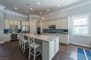 16189 Camden Lakes Cir, Naples, FL 34110, Sold 08/01/17