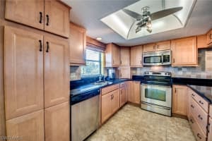 4371 Bay Beach Ln APT 312, Fort Myers Beach, FL 33931, Sold 06/21/17