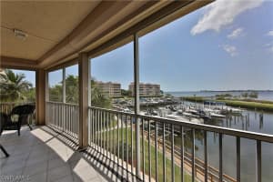 15100 Harbour Isle Dr APT 301, Fort Myers, FL 33908, Sold 11/30/17