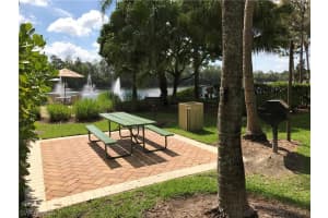 1180 Reserve Way, Naples, FL 34105, Sold 10/28/17