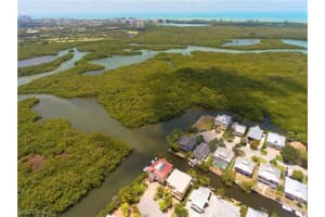 1282 Venetian Way, Naples, FL 34110, Sold 06/18/18