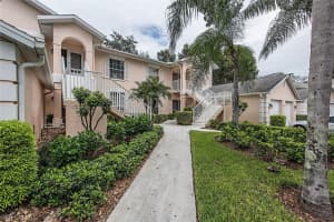 747 Wiggins Lake Dr, Naples, FL 34110, Sold 08/08/17
