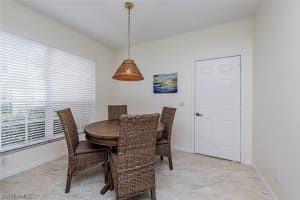 747 Wiggins Lake Dr, Naples, FL 34110, Sold 08/08/17