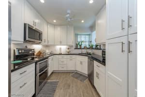 6046 Hollow Dr, Naples, FL 34112, Sold 03/21/18
