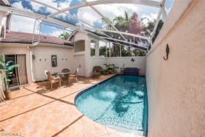 245 Sabal Lake Dr, Naples, FL 34104, Sold 09/08/17