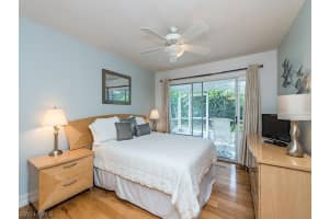3338 Timberwood Cir, Naples, FL 34105, Sold 10/30/17