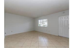 4605 Bayshore Dr, Naples, FL 34112, Sold 08/31/17