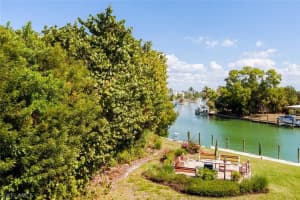 1250 Tennis Pl Ct UNIT A31, Sanibel, FL 33957, Sold 07/06/17