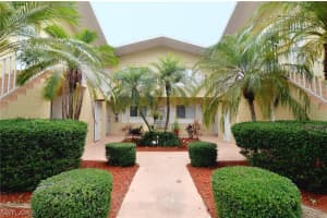 8109 Country Rd UNIT 205, Fort Myers, FL 33919, Sold 07/27/17
