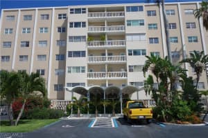 1900 Clifford St APT 507, Fort Myers, FL 33901, Sold 06/01/18