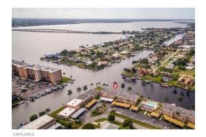 1920 SE 43rd St APT 215, Cape Coral, FL 33904, Sold 08/31/17