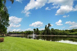 5713 Foxlake Dr APT 6, North Fort Myers, FL 33917, Sold 11/20/17