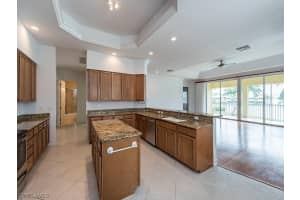 7108 Lemuria Cir, Naples, FL 34109, Sold 04/19/18