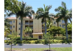 7431 Bella Lago Dr UNIT 331, Fort Myers Beach, FL 33931, Sold 12/11/17