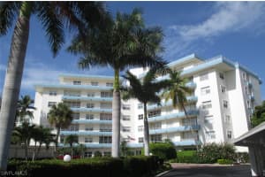 220 Seaview Ct, Marco Island, FL 34145, Sold 08/08/17