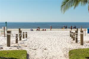 2810 Estero Blvd APT 212, Fort Myers Beach, FL 33931, Sold 03/20/18