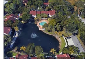2130 Arbour Walk Cir APT 2724, Naples, FL 34109, Sold 09/22/17