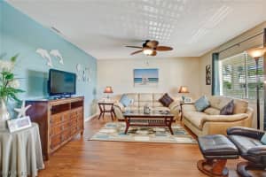 4611 Bayshore Dr, Naples, FL 34112, Sold 08/16/17