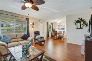 4611 Bayshore Dr, Naples, FL 34112, Sold 08/16/17