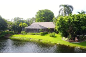12427 McGregor Woods Cir, Fort Myers, FL 33908, Sold 04/16/18