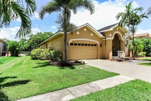 15660 Catalpa Cove Dr, Fort Myers, FL 33908, Sold 08/11/17