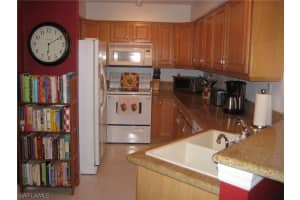 12515 McGregor Blvd Apt 213, Fort Myers, FL 33919, Sold 10/24/17
