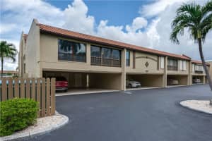 4218 SE 20th Pl #1e, Cape Coral, FL 33904, Sold 11/30/17