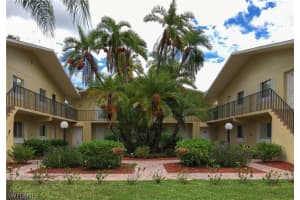 8049 Country Rd UNIT 204, Fort Myers, FL 33919, Sold 01/04/18