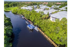 950 Moody Rd APT 116, North Fort Myers, FL 33903, Sold 11/17/17