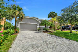11069 River Trent Ct, Lehigh Acres, FL 33971, Sold 11/17/17