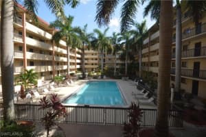2121 Collier Ave APT 217, Fort Myers, FL 33901, Sold 10/19/17