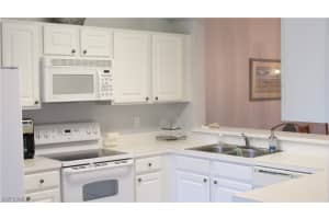 10020 Maddox Ln, Bonita Springs, FL 34135, Sold 10/13/17