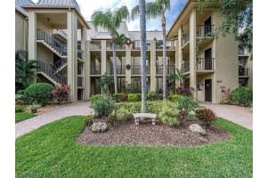 311 Bears Paw Trail, Naples, FL 34105, Sold 01/31/18
