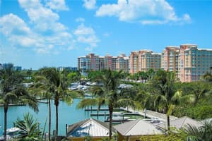 13675 Vanderbilt Dr, Naples, FL 34110, Sold 12/28/17