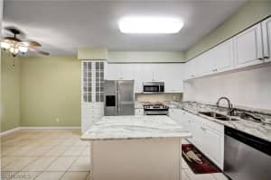 14401 Patty Berg Dr APT 104, Fort Myers, FL 33919, Sold 12/19/17