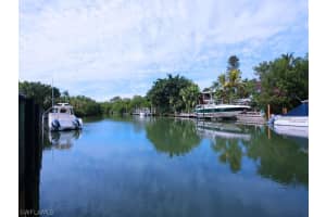 419 Lighthouse Way, Sanibel, FL 33957, Sold 11/03/17