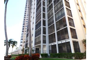 1901 Clifford St APT 1203, Fort Myers, FL 33901, Sold 12/28/17
