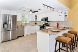 5292 Umbrella Pool Rd, Sanibel, FL 33957, Sold 01/02/18