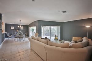 400 Diamond Cir, Naples, FL 34110, Sold 11/10/17
