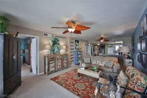 4280 SE 20th Pl APT 403, Cape Coral, FL 33904, Sold 11/22/17
