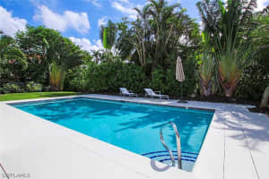 1255 Isabel Dr, Sanibel, FL 33957, Sold 01/31/18