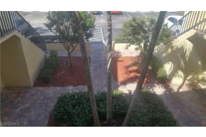 8061 Country Rd UNIT 206, Fort Myers, FL 33919, Sold 11/10/17