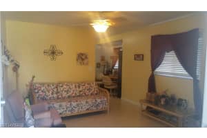 8061 Country Rd UNIT 206, Fort Myers, FL 33919, Sold 11/10/17