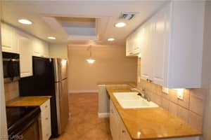 2366 E Mall Dr APT 111, Fort Myers, FL 33901, Sold 04/12/18